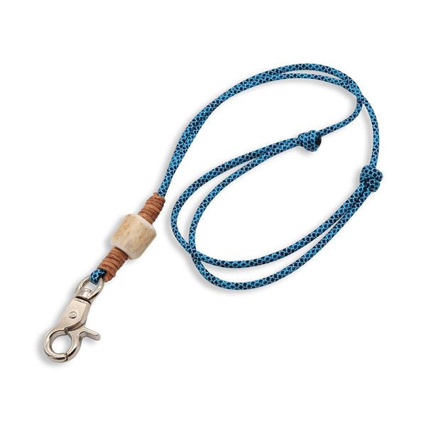 Elegantes verstellbares Pfeifenband aus Paracord mit einzigartigem Hirschhornstück und Karabiner in Silber.