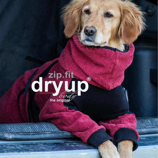 Hundebademantel DRYUP BODY® Bordeaux-Rot  – mit Rückenreißverschluss mit Stoff-Falte, verhindert Haarverhaken