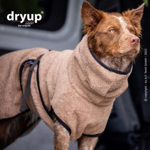 Hundebademantel Coffee – Trocknet deinen Hund schnell und schützt vor Erkältungen und Schmutz