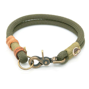 #T-HB-KA-10-OLI, Stilvolles Hundehalsband aus 10 mm Tau mit sicherem Karabiner – fertige Designs, direkt bestellbar