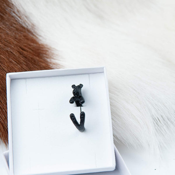 Ring Hund Terrier Schwarz