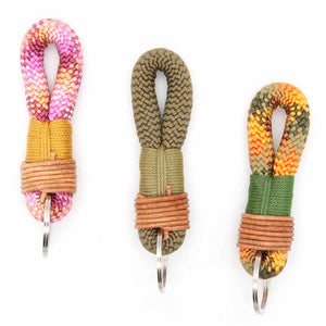 Lanyard "Little" mit persönlichem Design aus Seil und Garn in deiner Wunschfarbe.