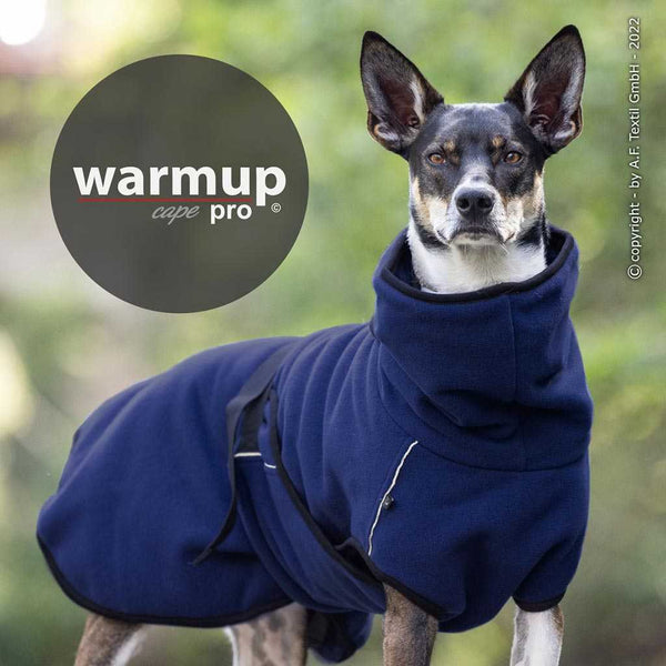 WARMUP Cape Pro – Hochwertiges Frottee und Fleece, schützt vor Feuchtigkeit und kühlt nicht aus