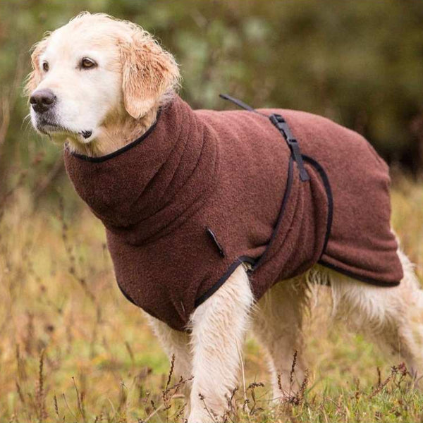 Hundebademantel Braun – Trocknet deinen Hund schnell und schützt vor Schmutz und Erkältungen