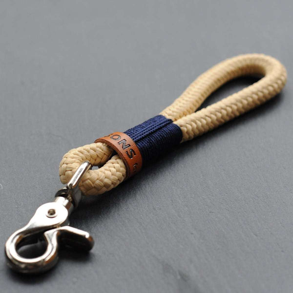 Schlüsselanhänger 'Liebelei' | Beige-Dunkelblau - KENSONS for dogs